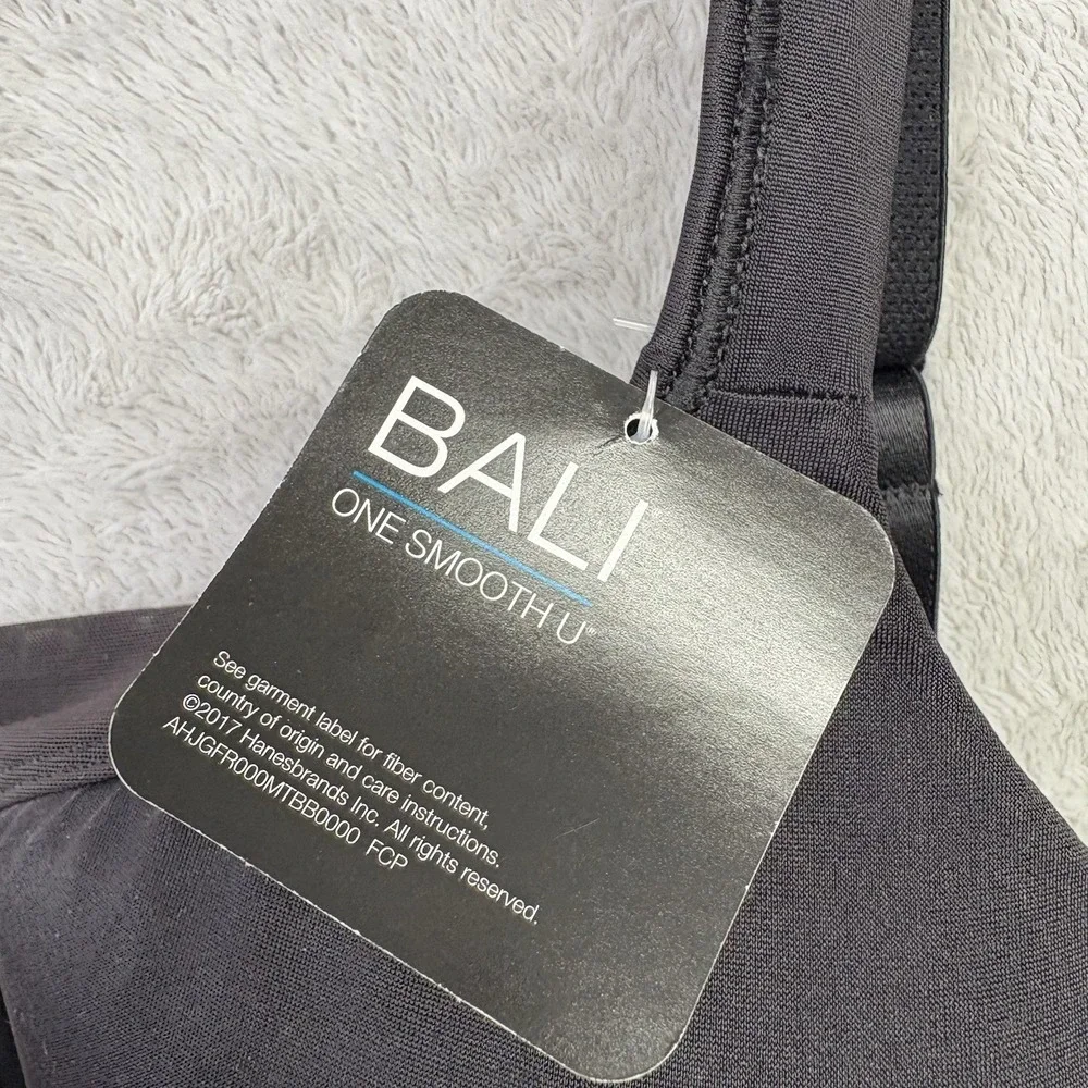 Bali Womens Bra 42DDD Black Style DF6548 Smoothing Underwire Mesh Breathable